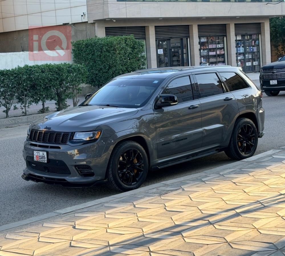 جيب جراند شيروكي